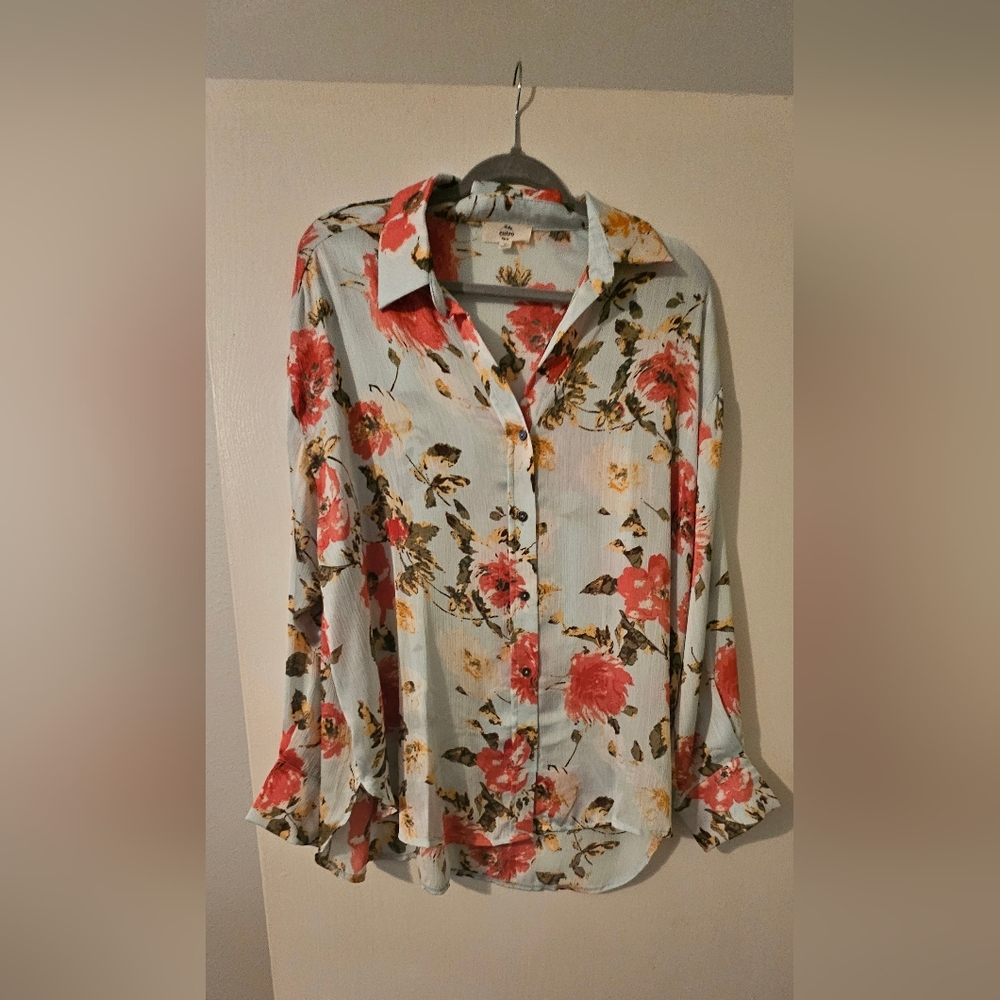 Entro Pink and Green Bell Sleeve Button Down Top